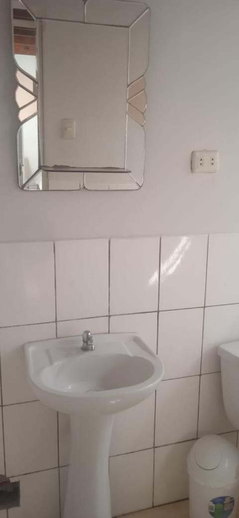 Hotel Paraaco パラカス エクステリア 写真