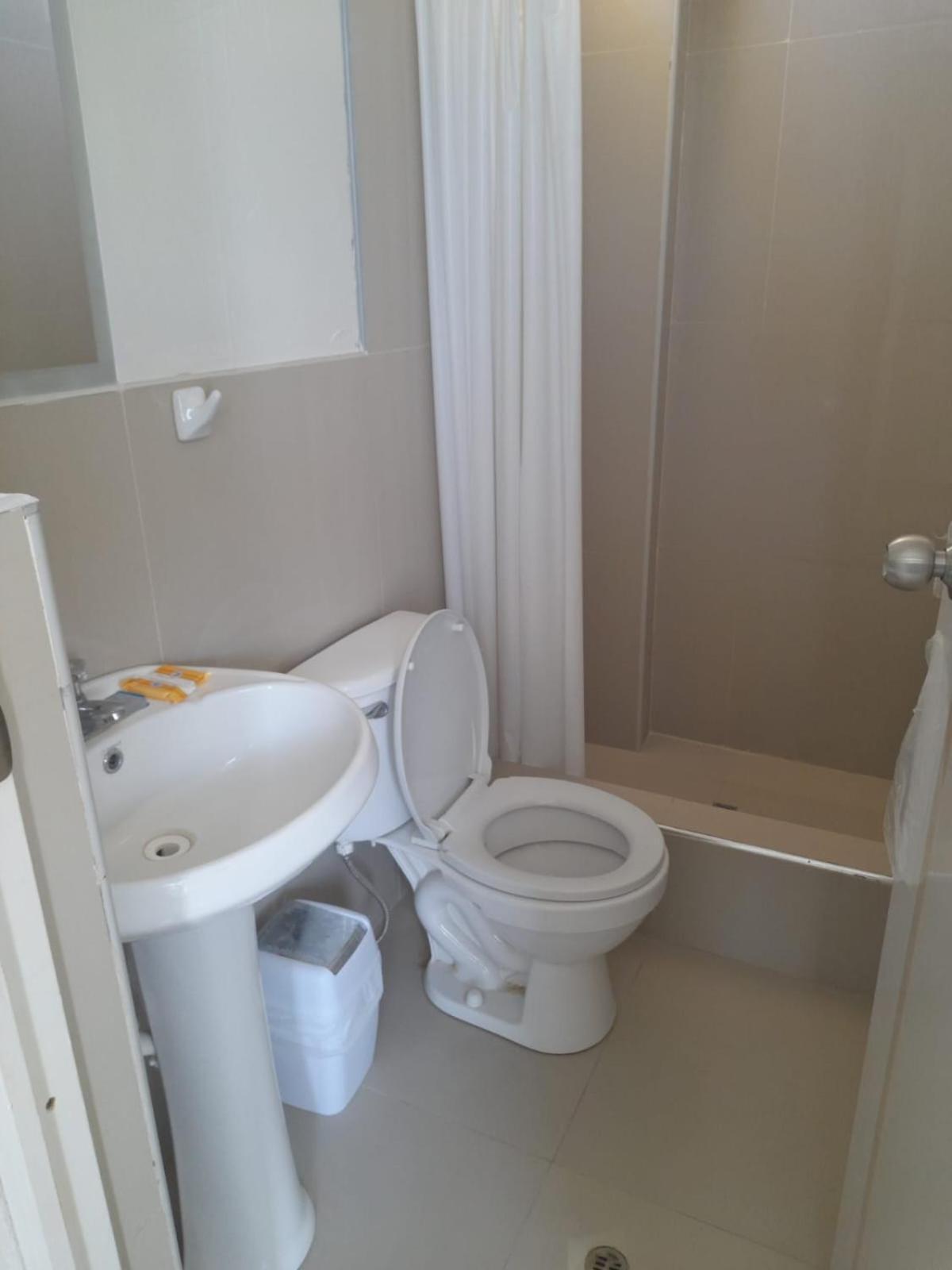 Hotel Paraaco パラカス エクステリア 写真